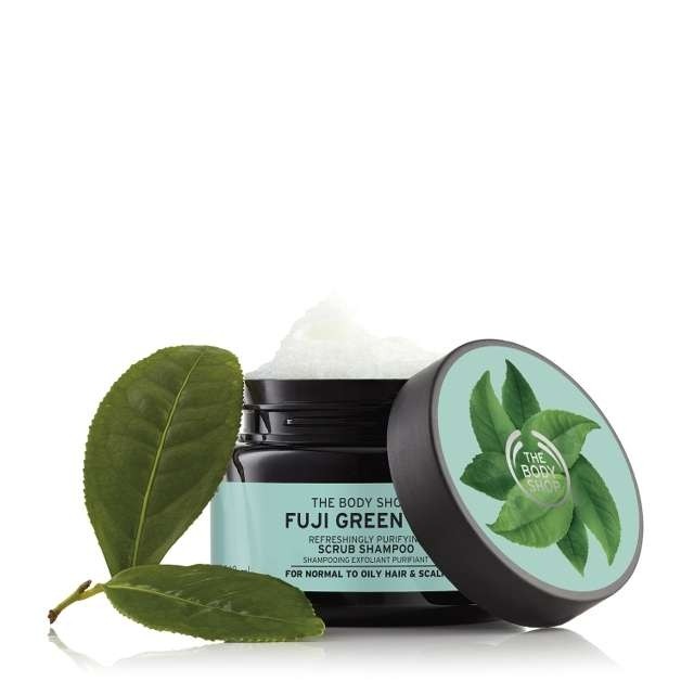 Tẩy tế bào chết cho da đầu The Body Shop Fuji Green Tea cleansing hair scrub 240ml