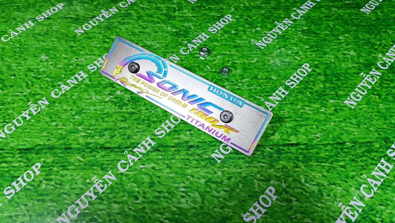Pát bản tên SONIC 150 có ốc long đề đỏ kitaco