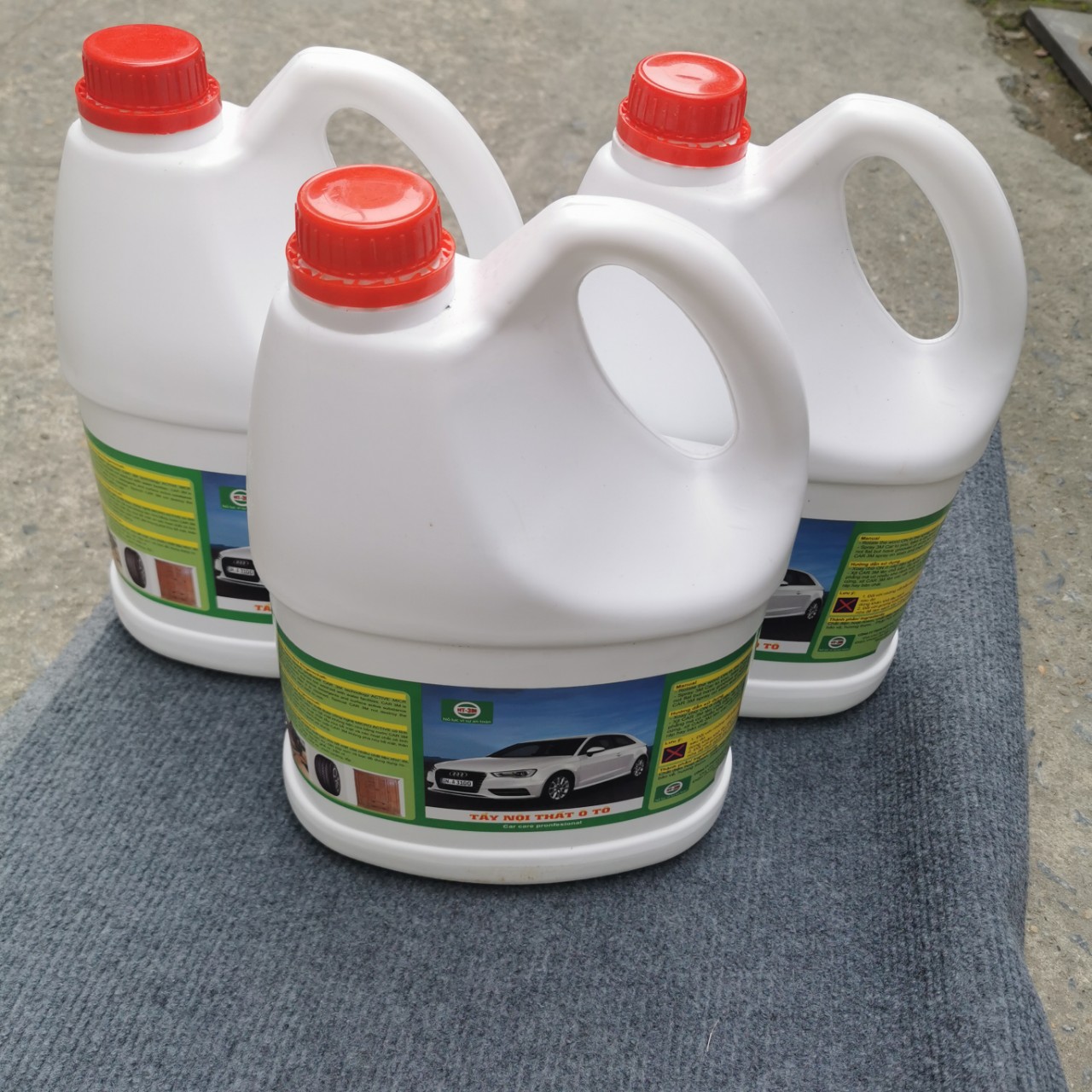 Dung Dịch Xi Đánh Nội Thất Can 4,5 Lít 3M