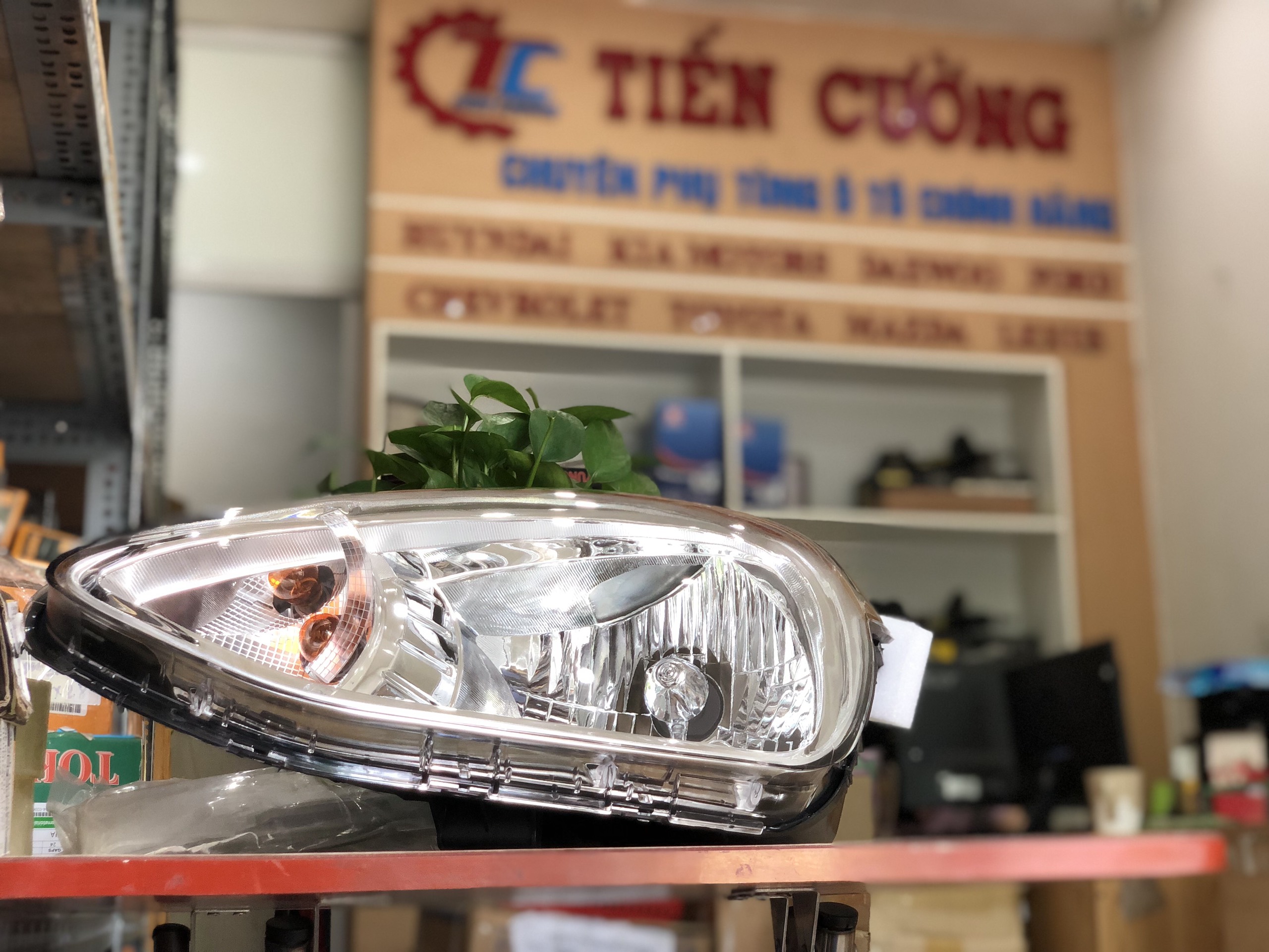 Đèn pha Huyndai Grand I10
