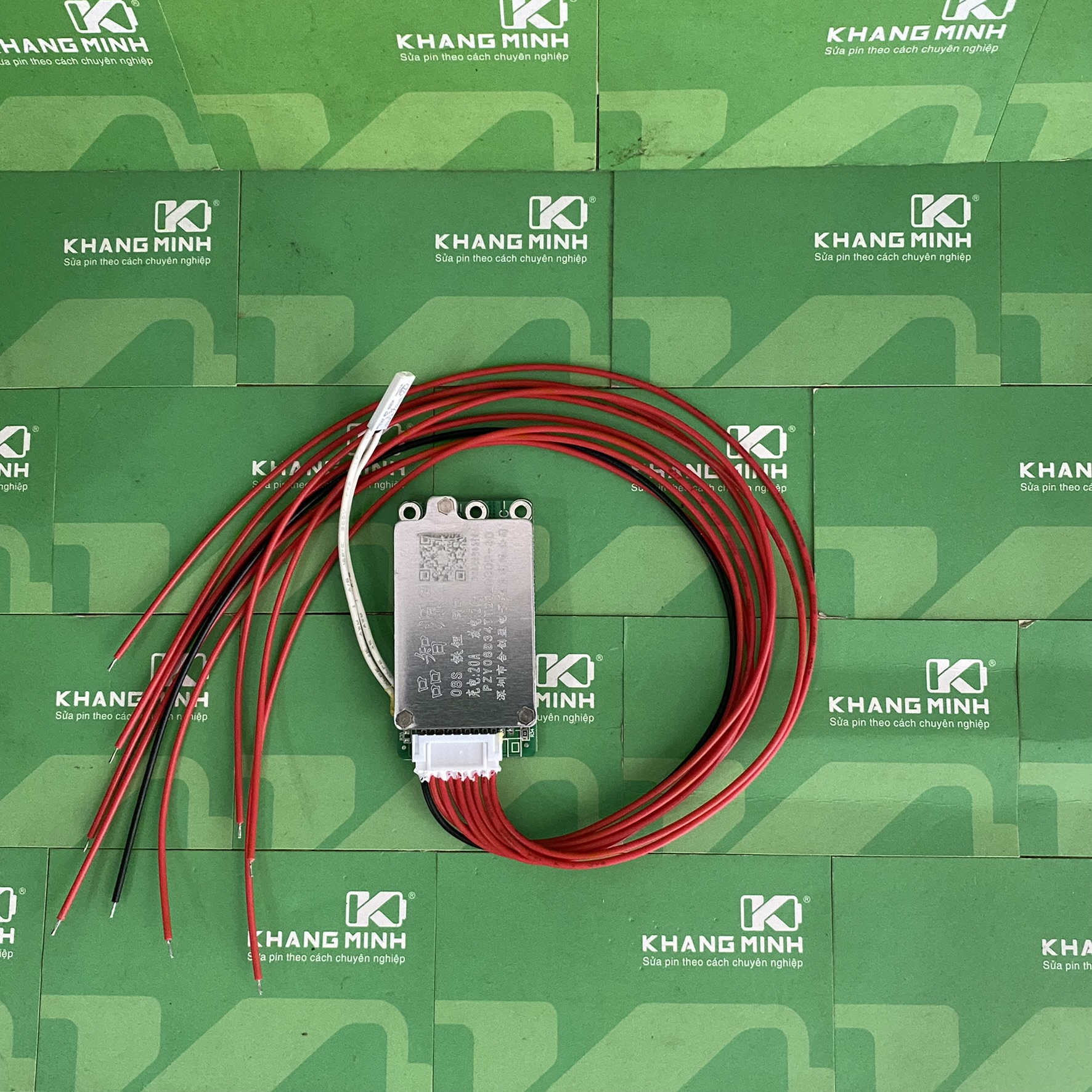 Mạch pin sắt 8s 24v 20a 50a sạc và bảo vệ pin li-fe lipo4 3.2v