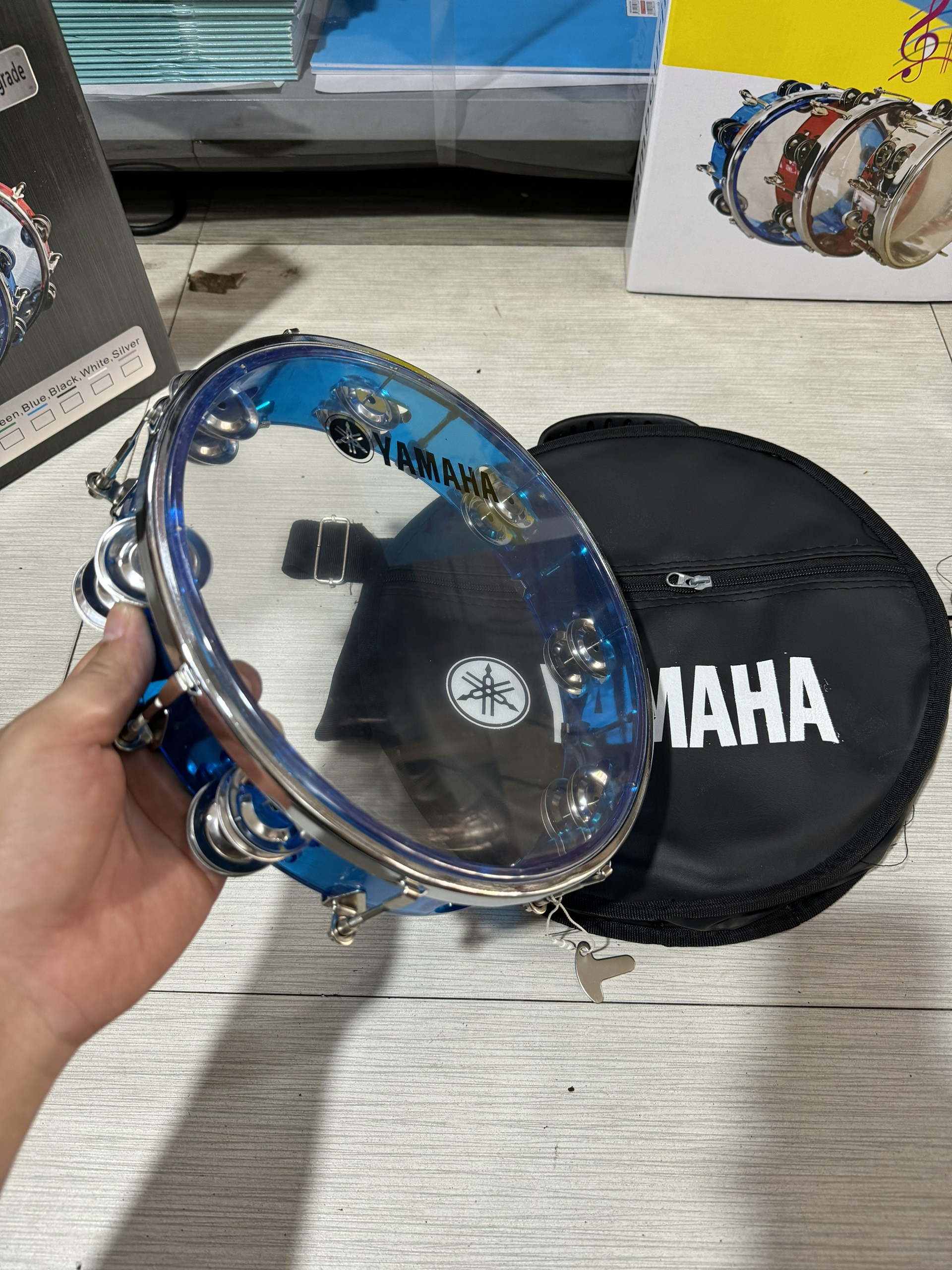 Trống lắc tay Tambourine Yamaha
