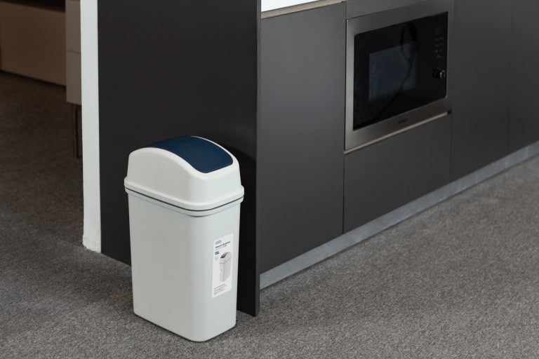 Thùng rác nắp lật Hiro 5L ( Giao màu ngẫu nhiên )