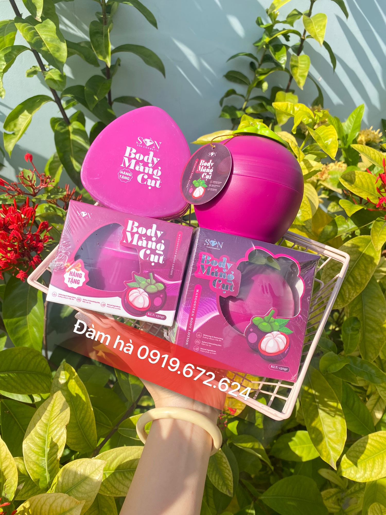 mua 1 tặng 1 kem body măng cụt son group
