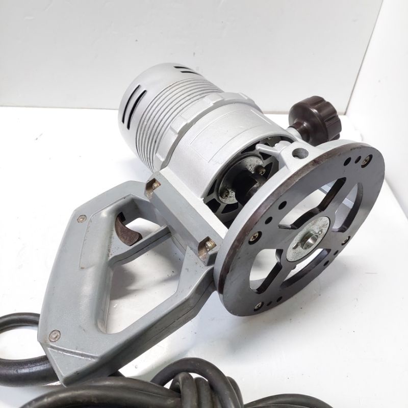 MÁY PHAY GỖ MAKITA NHẬT ĐIỆN 100V MŨI 12MM