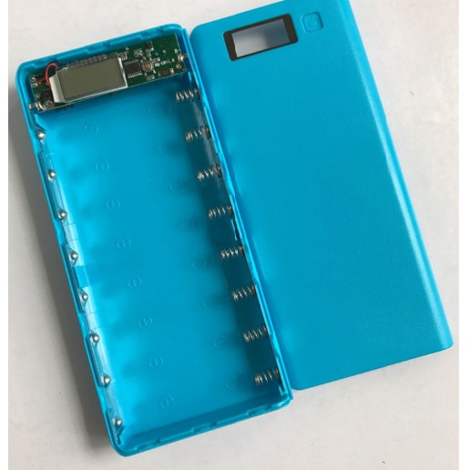 Box sạc dự phòng 8 khe pin dùng pin 18650 (Xanh Dương, chưa pin)
