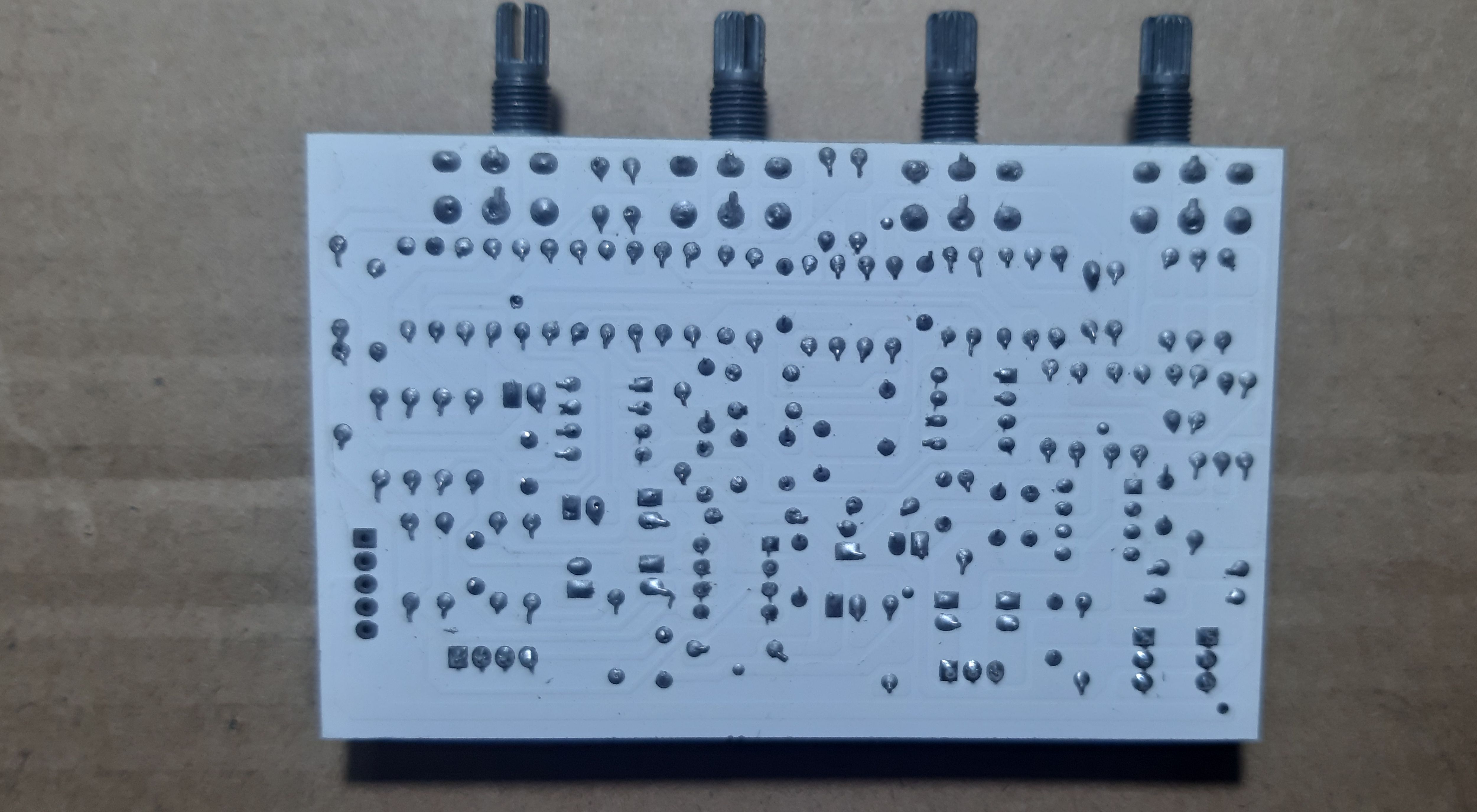 MẠCH MASTER 4 IC