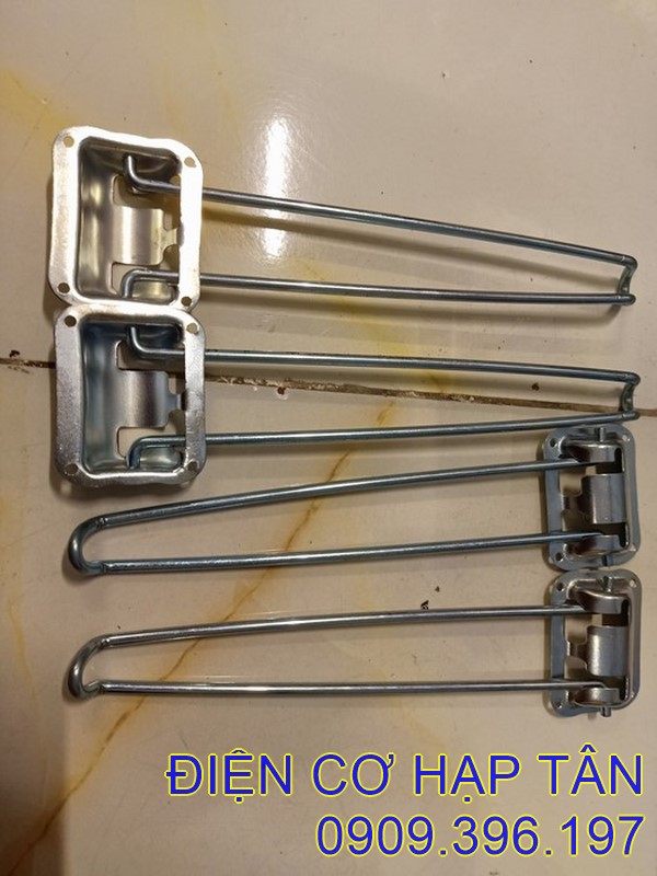 4 CHÂN BÀN XẾP -HỌC SINH -27CM  -DẸP –TRÒN