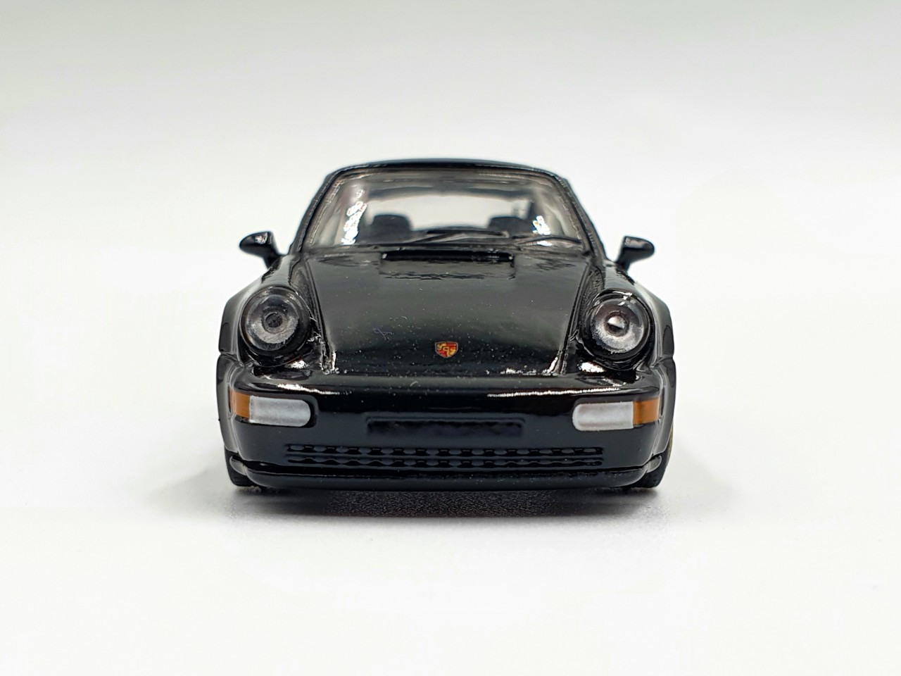 Xe Mô Hình Porsche 911 Turbo 1:64 Schuco ( Đen )