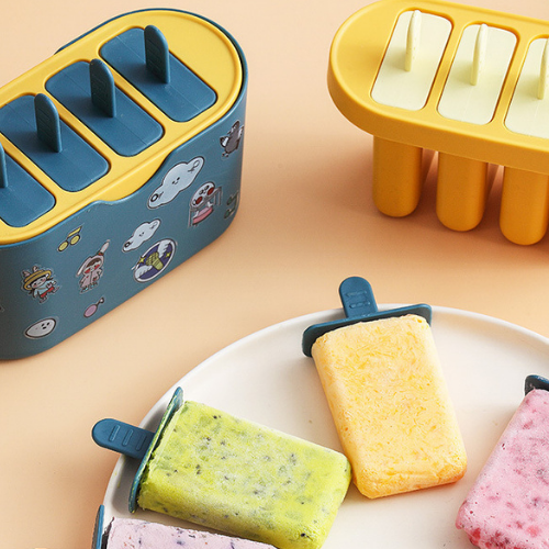 Hộp Làm Que Kem 4 Ngăn Cao Cấp Có Kèm Sticker Dễ Thương - Mã KIT001