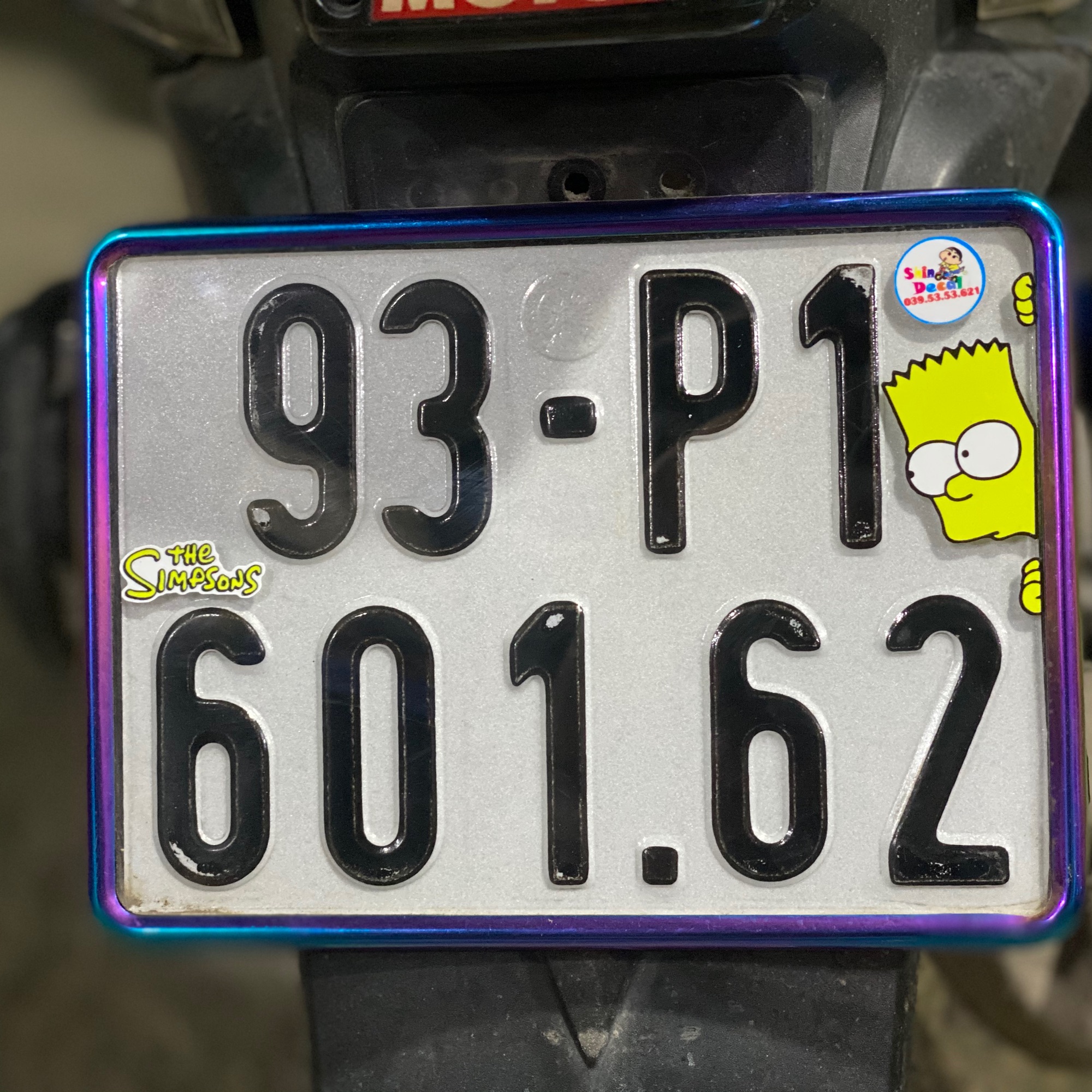 Combo 3 tem sticker logo Simpson dán bảng số....