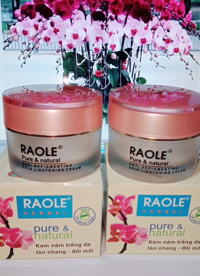 Kem Raole trắng da, nám, tàn nhang, đồi mồi 12g