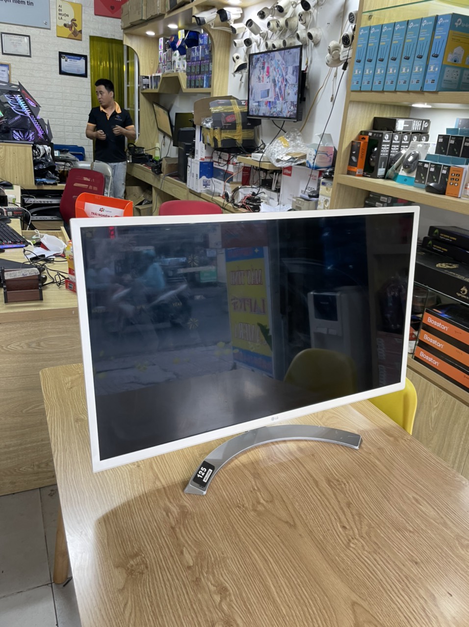 Màn hình LG 32inch 32MP58HQ LED IPS, Mới 98%