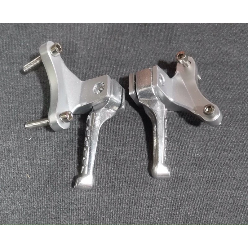 Bộ gác chân sau malay lắp đặc Ex150