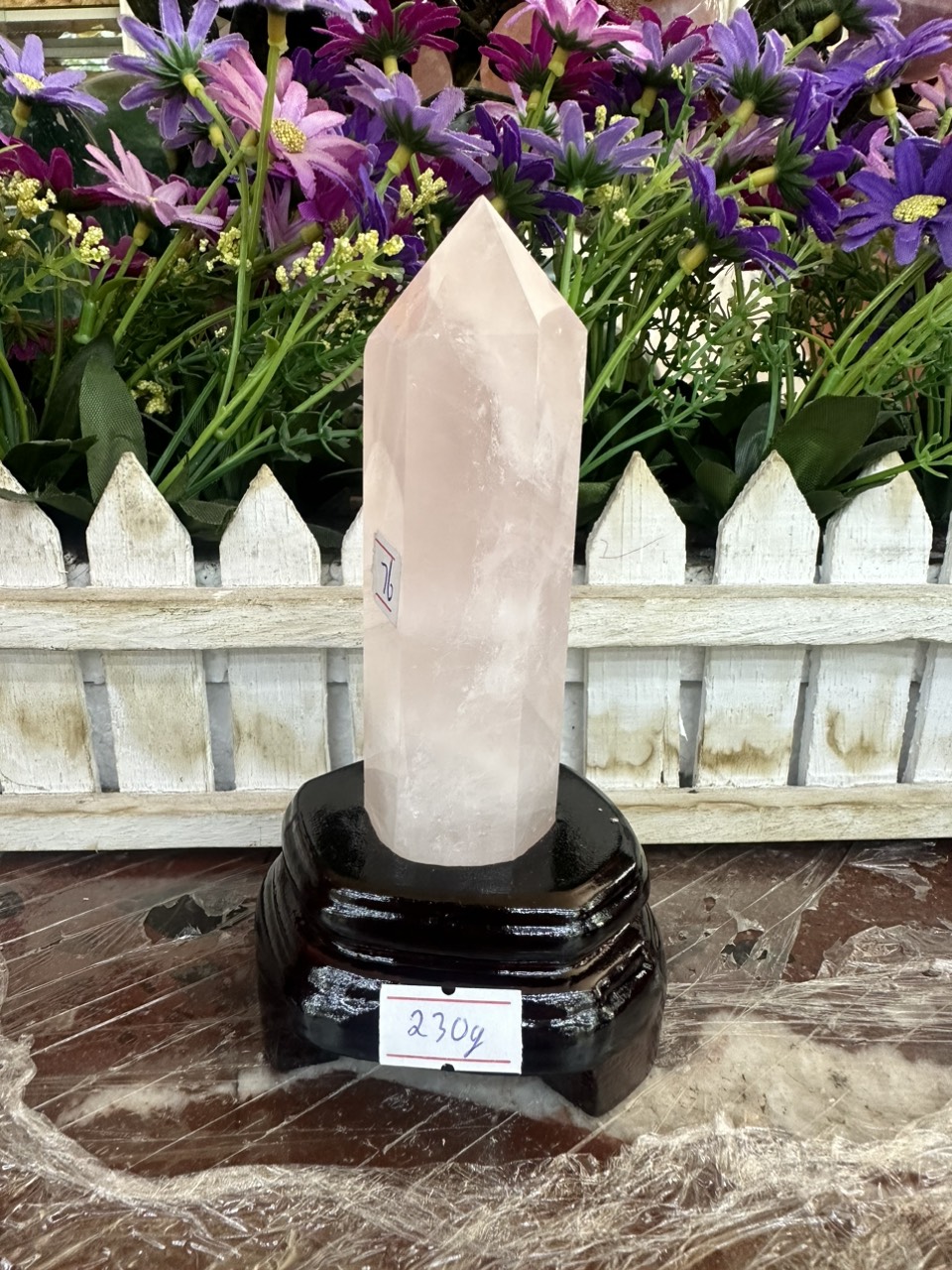 Trụ đá phong thủy trấn trạch đá thạch anh hồng