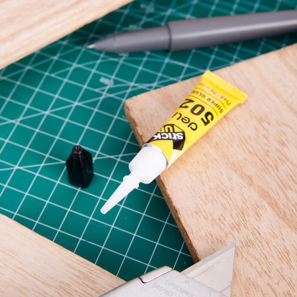 Keo 502 siêu dính Deli