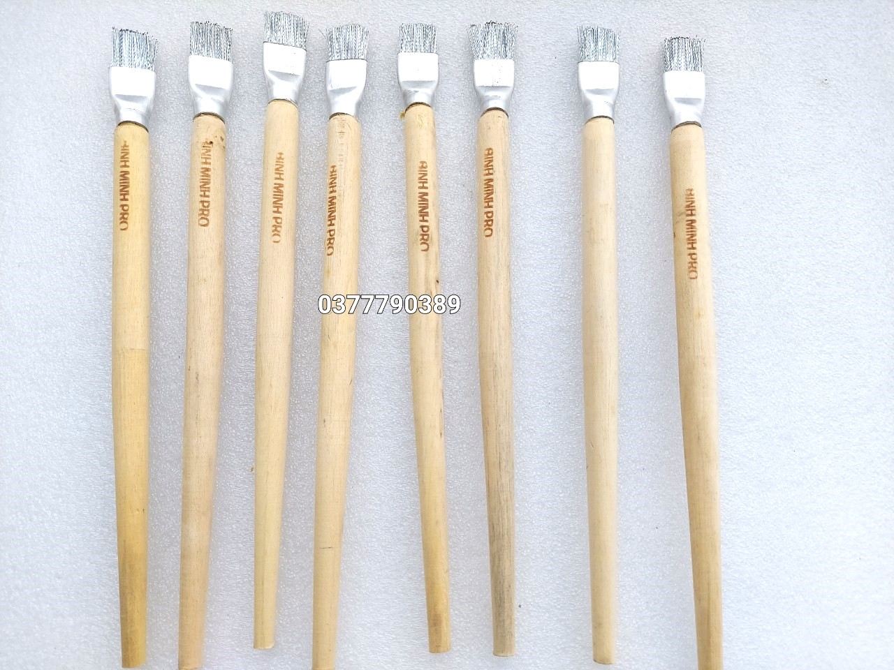 cọ sắt đánh rỉ