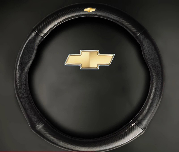 Bọc vô lăng, bọc tay lái, bọc da vô lăng logo CHEVROLET màu đen, chất liệu da dày dặn thiết kế bắt mắt Giúp bảo vệ bọc vô lăng nguyên bản một cách tối ưu