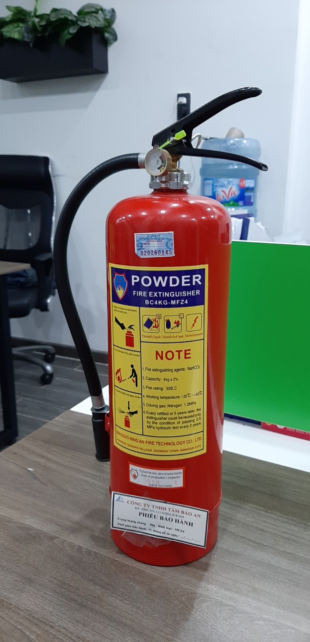 Bình bột chữa cháy ABC 4kg - MFZL 4