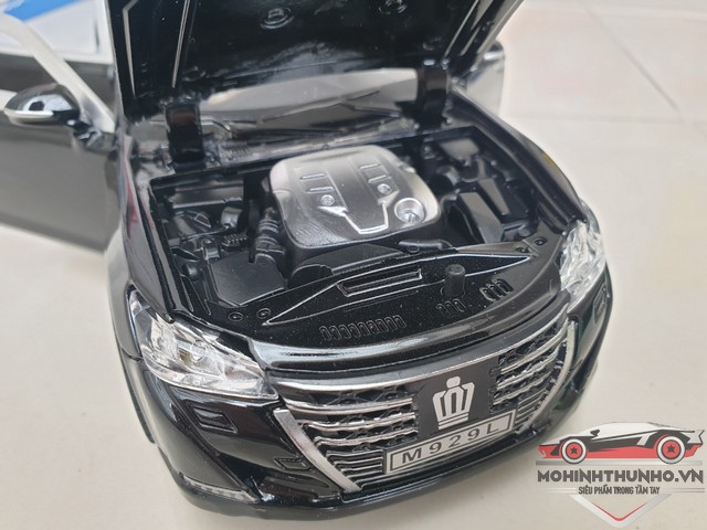 Xe mô hình Toyota Crown, tỉ lệ 1:24