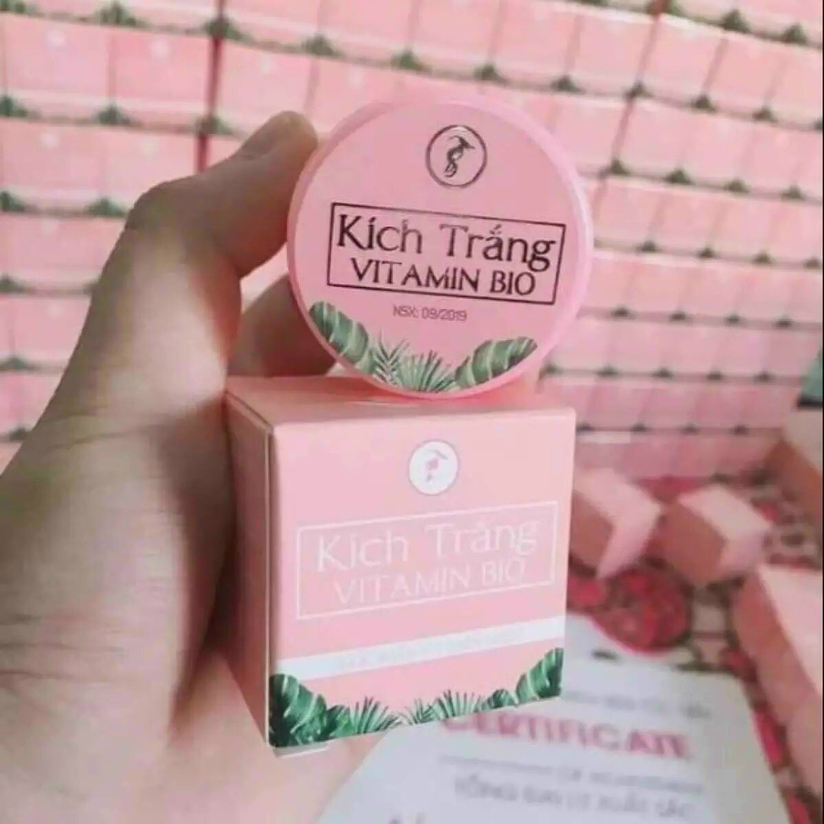 KEM KÍCH TRẮNG VITAMIN B10