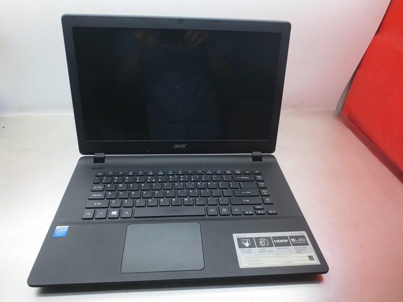 Laptop Cũ Acer Aspire ES1-511/ CPU Intel Celeron N2930/ Ram 4GB/ Ổ Cứng HDD 500GB/ VGA Intel HD Graphics/ LCD 15.6 inch