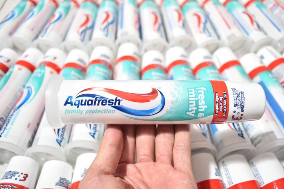 Kem đánh răng Aquafresh ống - UK