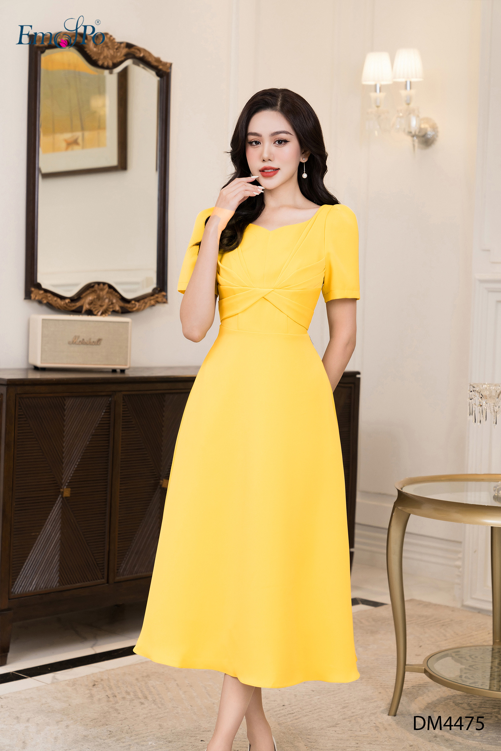 Đầm xòe cổ tim xếp ly nơ ngực emspo dm4475