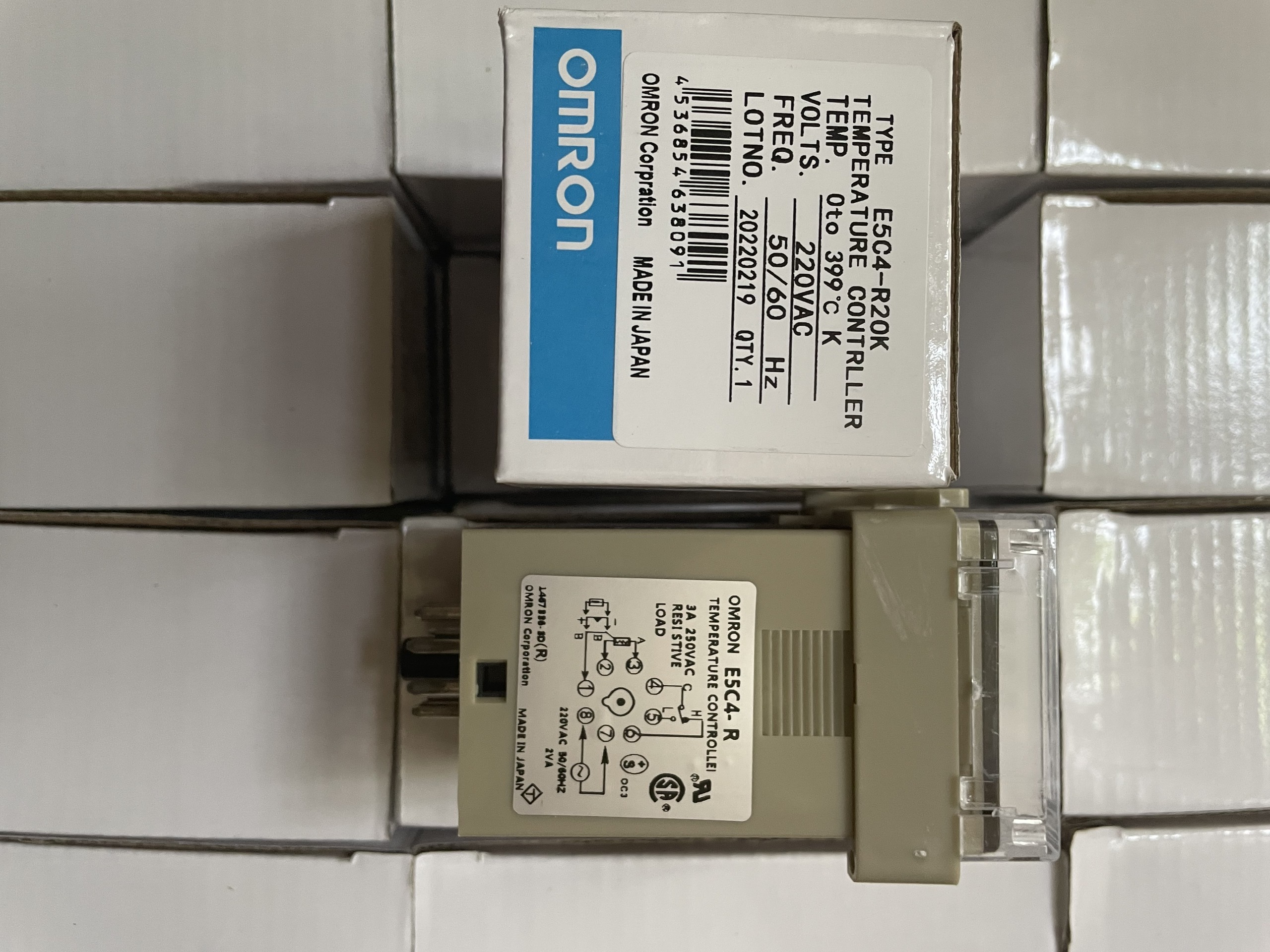Đồng hồ nhiệt độ E5C4-R20K