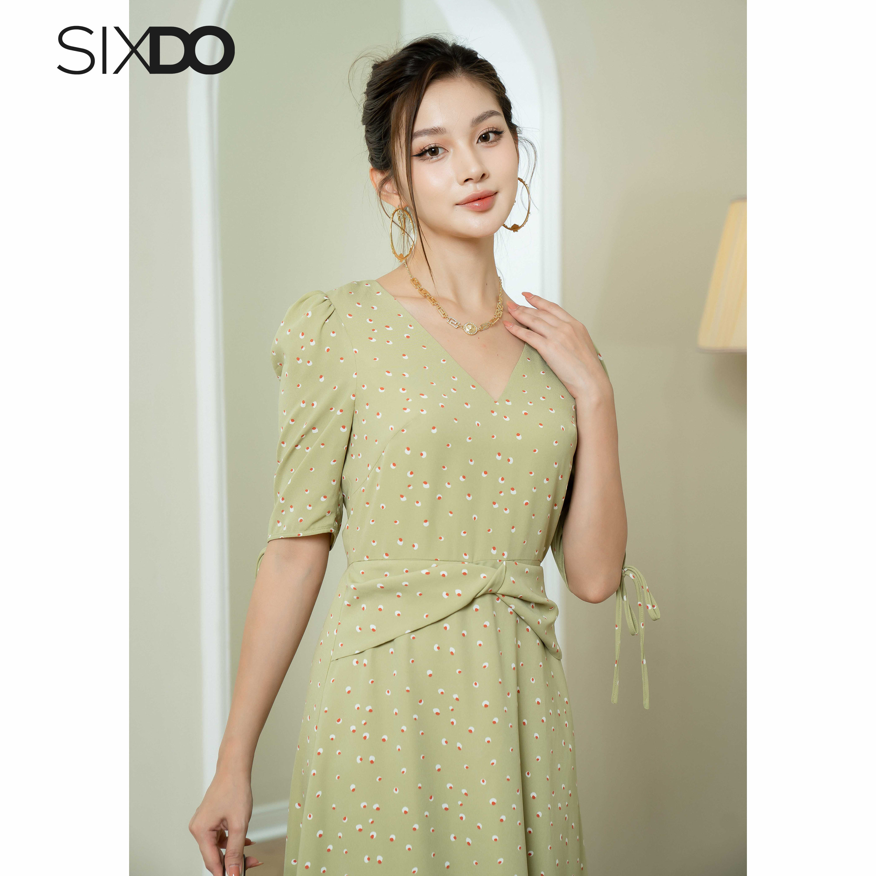 Đầm lụa cổ V tay lửng SIXDO (Light Green Nuggets Midi Silk Dress)