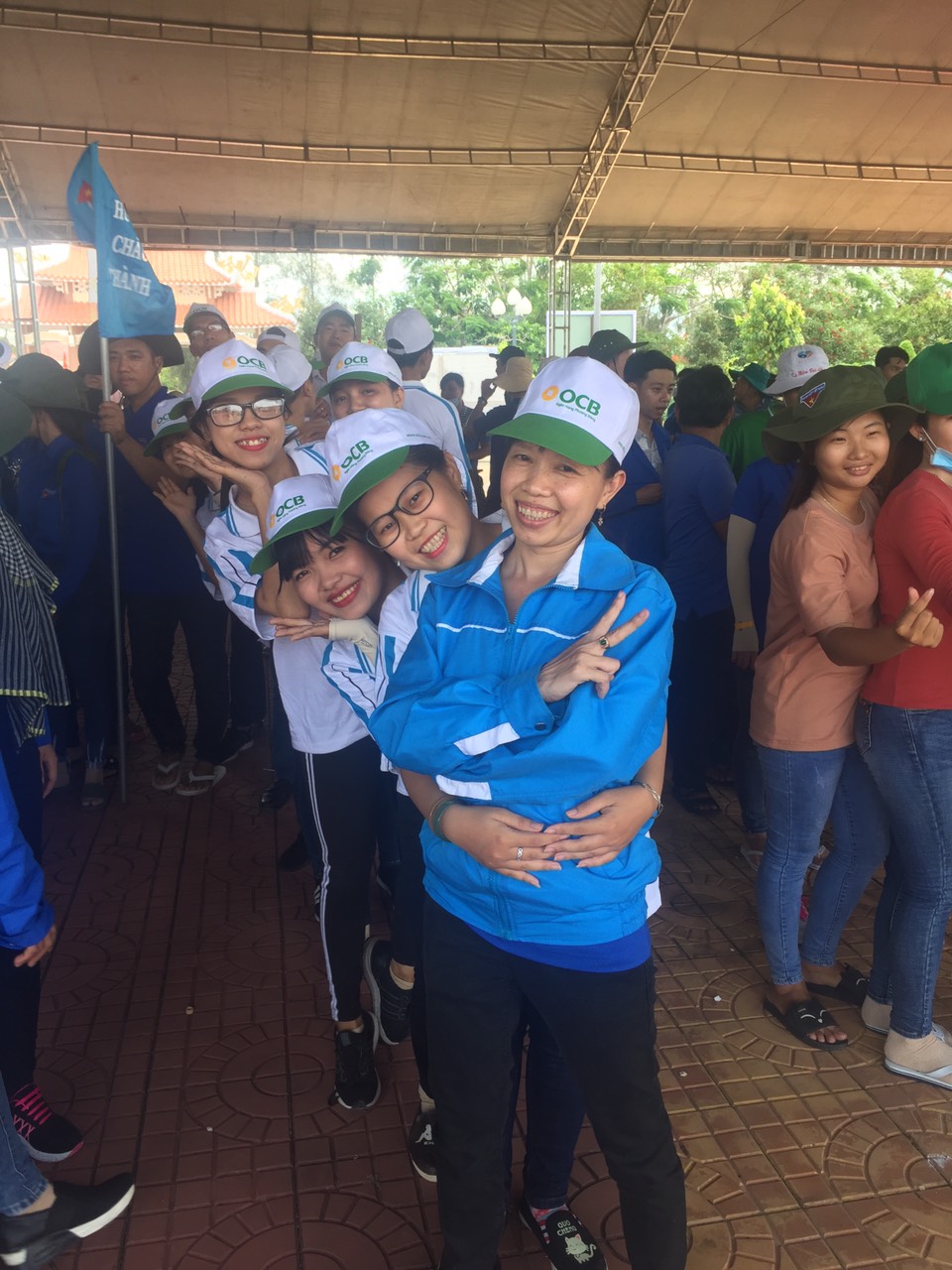 Áo khoác Đoàn thanh niên