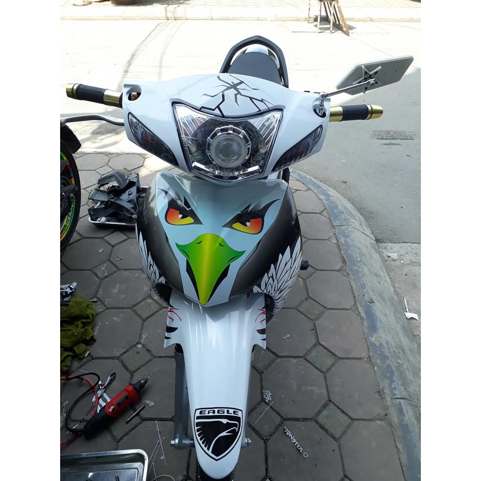 Tem trùm wave trắng đen đại bàng alpha 110, team trùm wave đẹp, độ tem wave, tem dán xe máy wave, decal wave, tem trùm wave rẻ đẹp