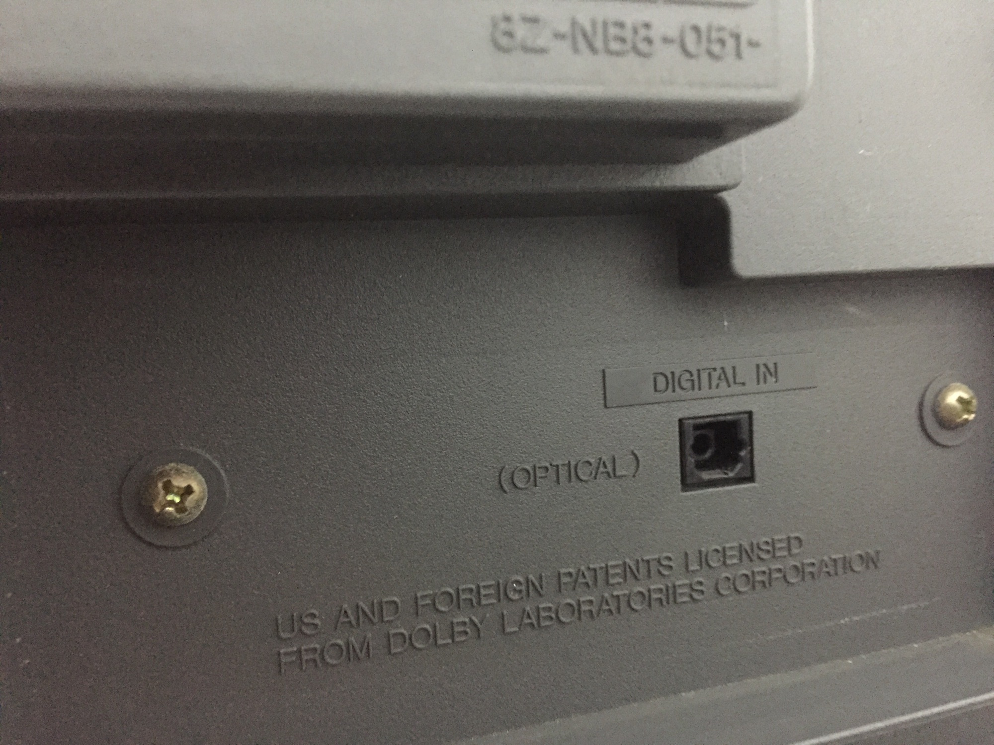 Dàn AiWa H330Md có cổng optical làm giải mã