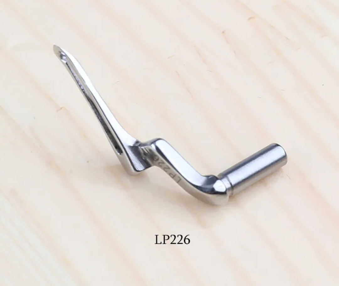 Mỏ (móc) trên dưới vắt sổ 4 chỉ đời K KL202 và LP226