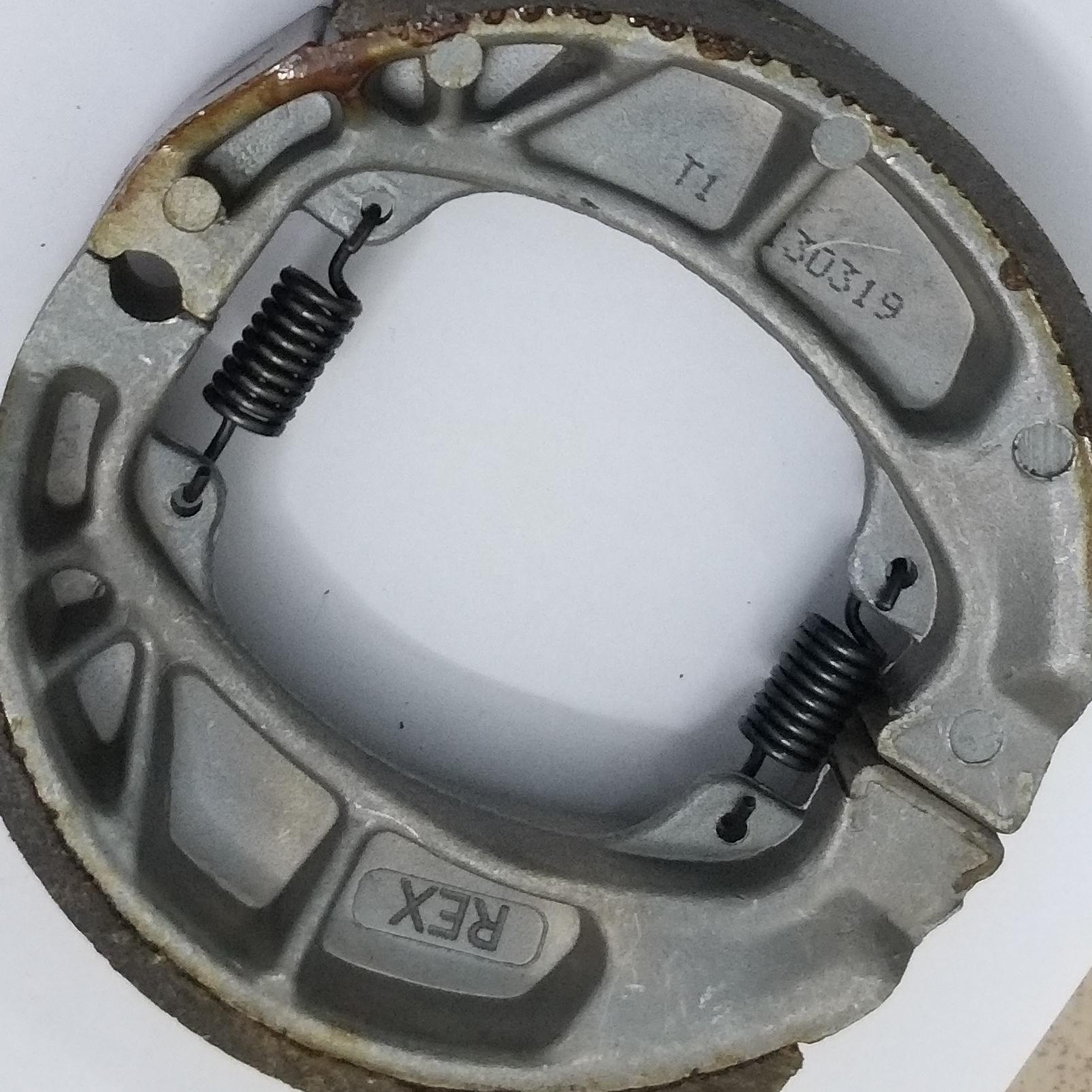 [HCM]Bố thắng đùm xe máy hondaDreamWave
