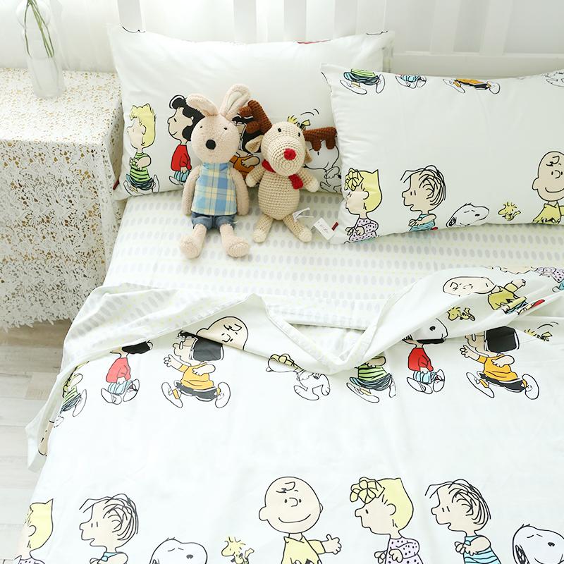 Hoạt Hình Con Chó Con 100% Cotton Bộ Bốn Chiếc Đáng Yêu Trẻ Em Ba Mảnh 100% Cotton Thu Đông Ga Trải Giường Ga Bọc Đệm Phần Trên Giường Với