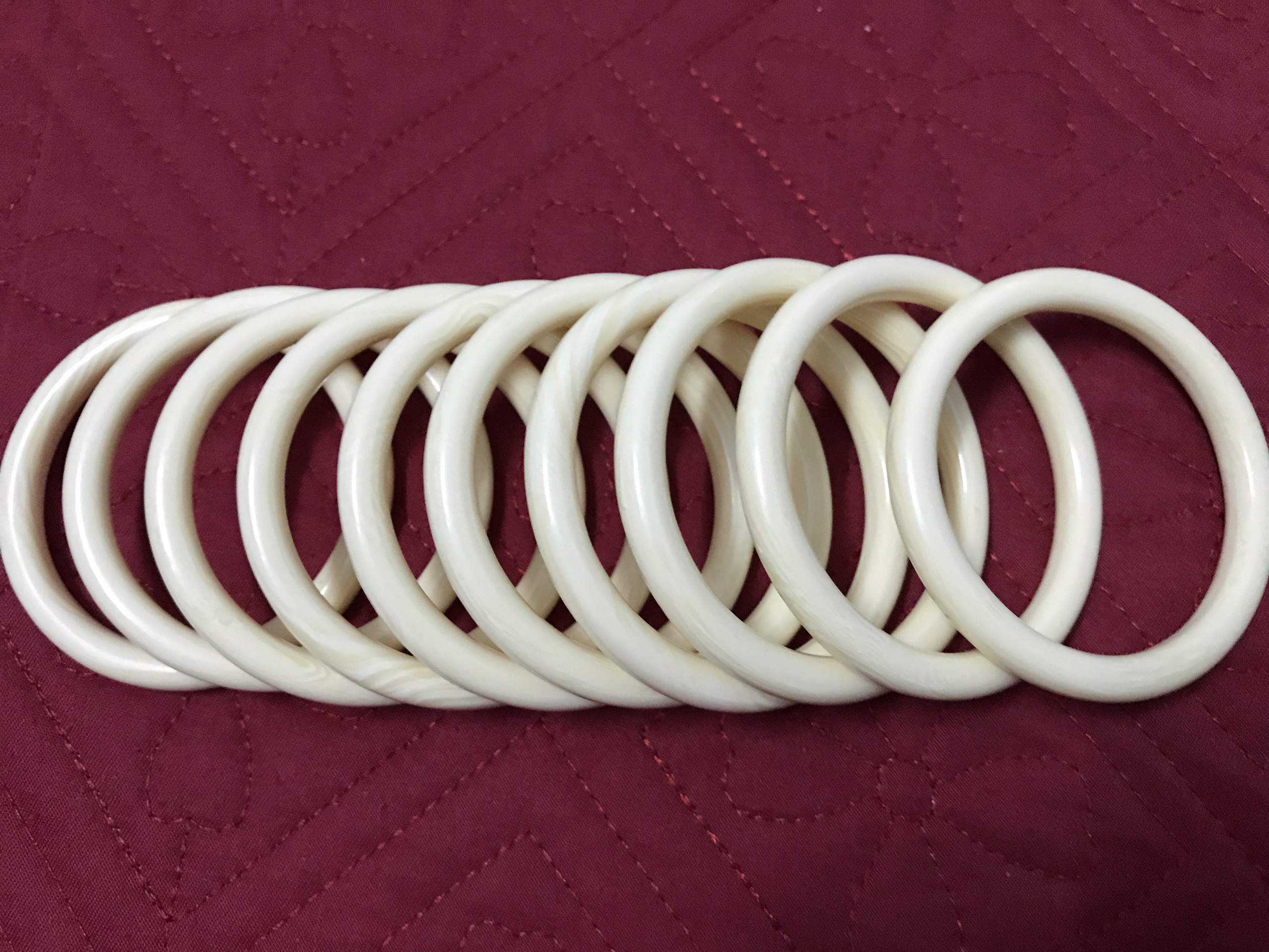 Vòng tay mỹ nghệ Đắk Lắk 6mm