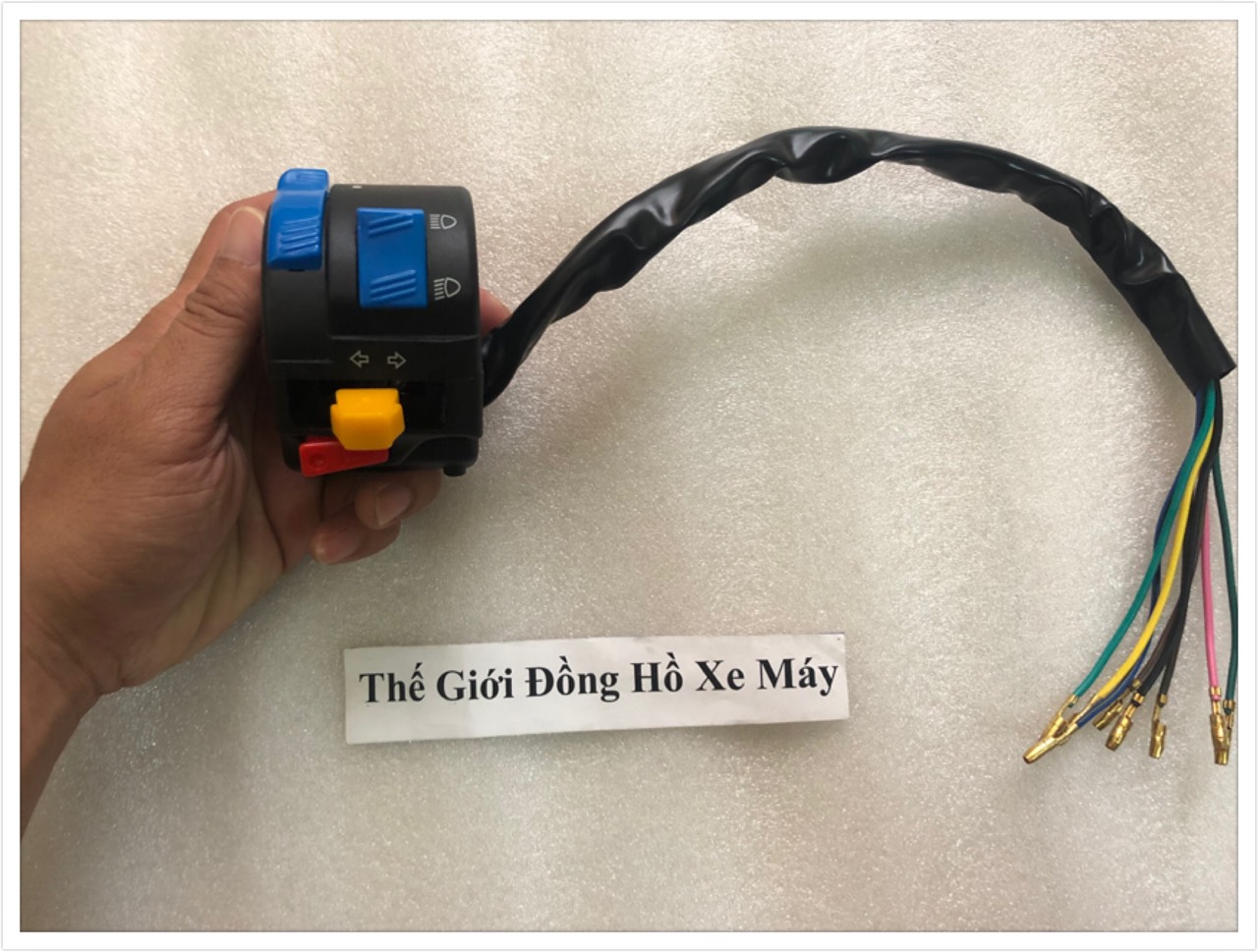 cùm công tắc Fz bên trái (cùm lớn)