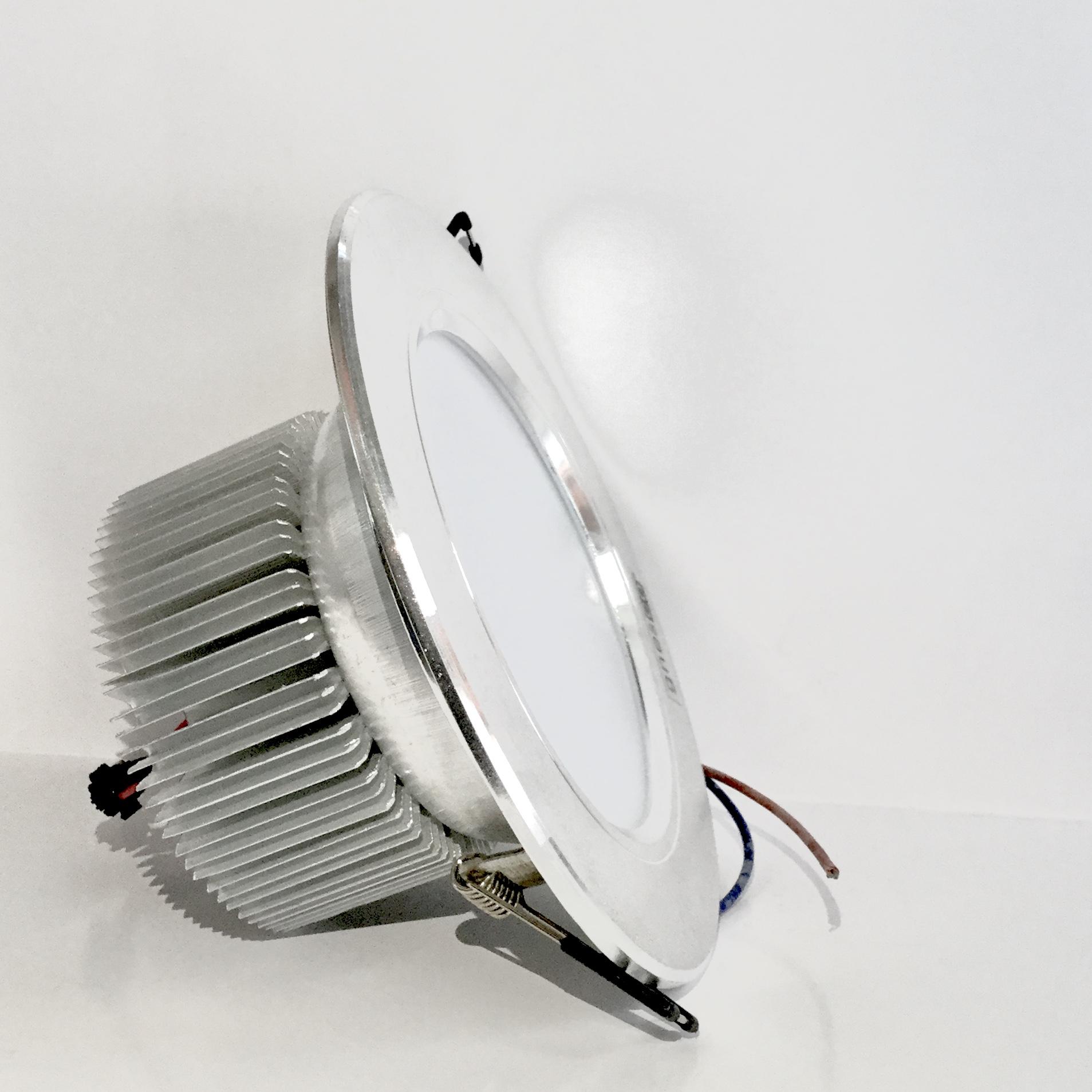 Bộ 3 đèn LED âm trần tán quang tiết kiệm điện Gnesco 7W (Vàng ấm)
