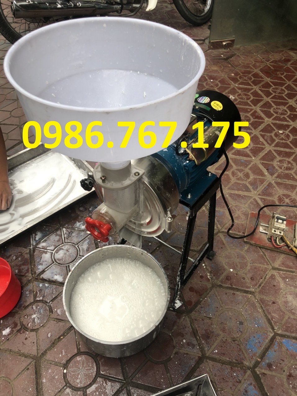 Máy xay bột gạo nước đỗ tương gạo khô bằng cối đá làm bánh cuốn, bún, phở