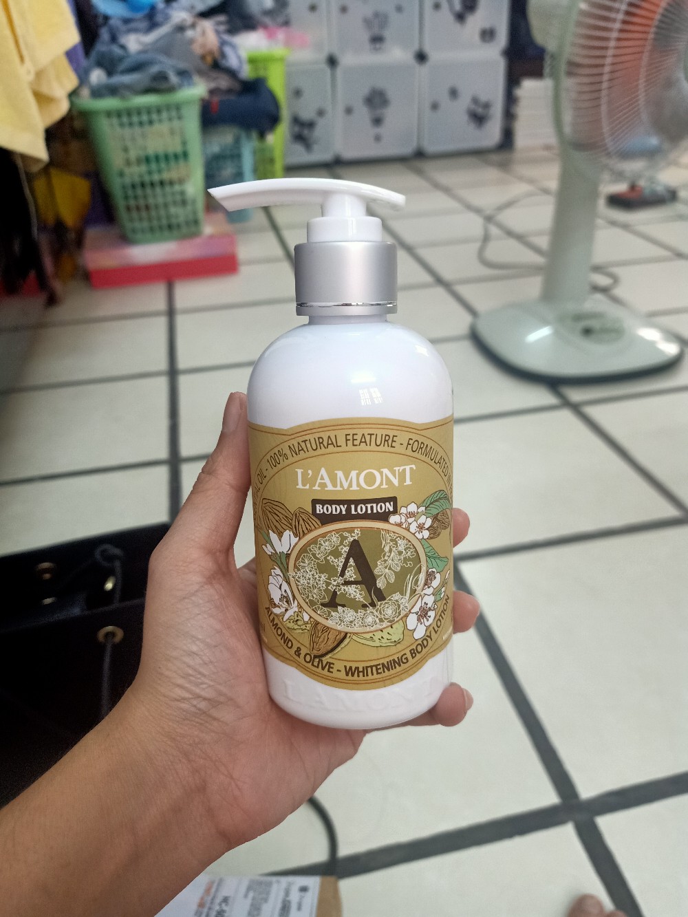 Sữa dưỡng thể Lamont được chọn mùi 250ml/chai