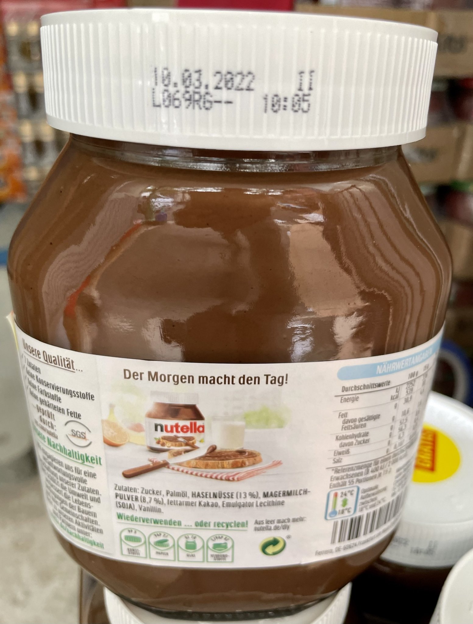 Nutella Mứt hạt phỉ 750 gram xuất xứ Ba Lan