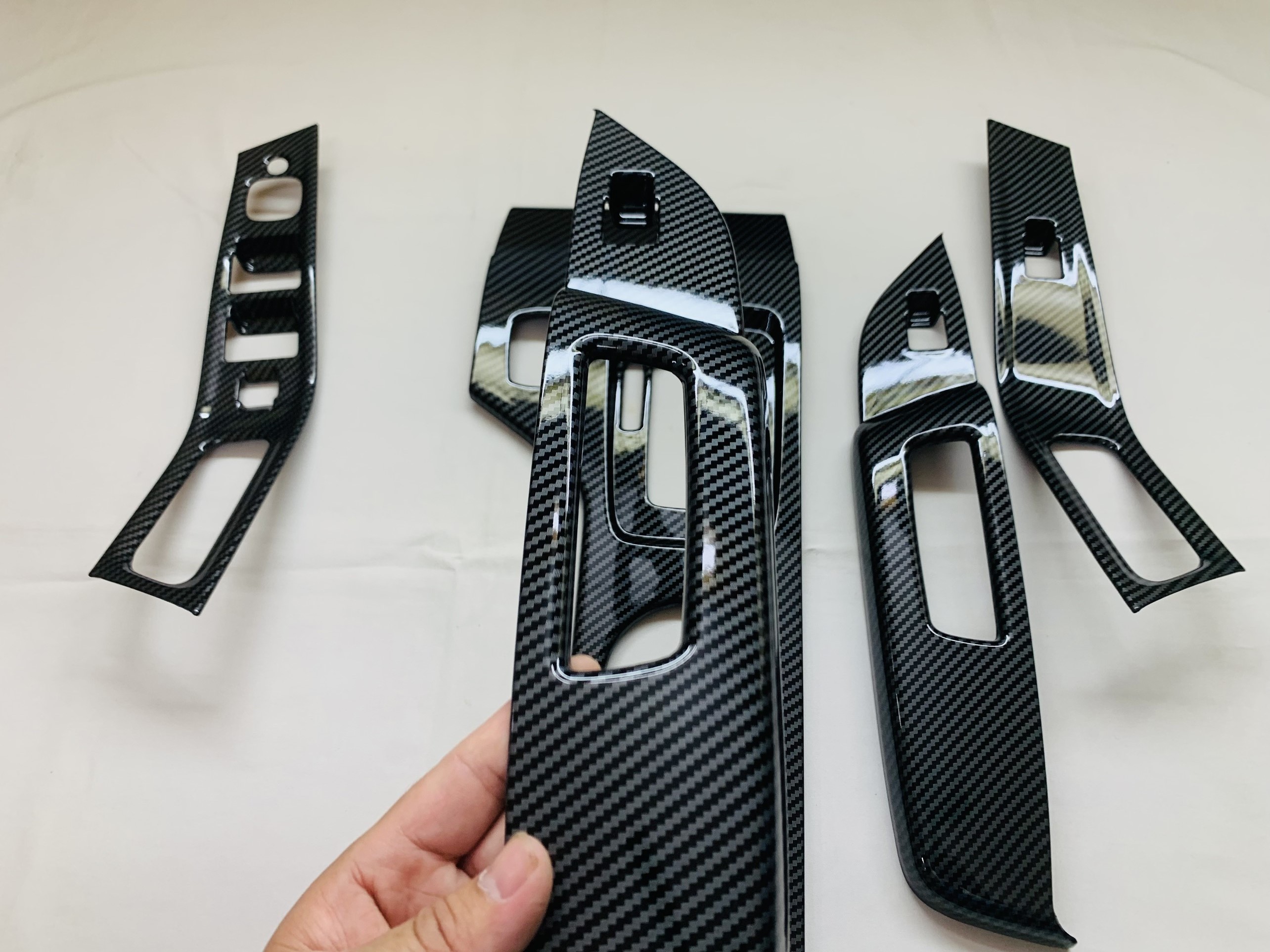 Ốp nội thất carbon xe Mazda BT50