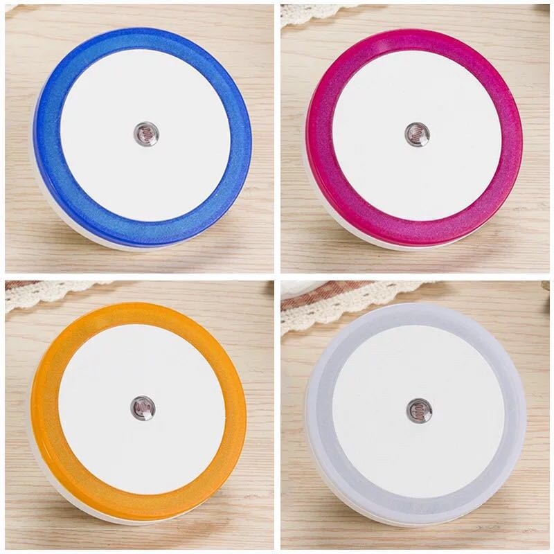 Đèn ngủ cảm ứng ánh sáng kiểu tròn tự động bật tắt (đèn sáng khi trong bóng tối và tự tắt khi ngoài ánh sáng)