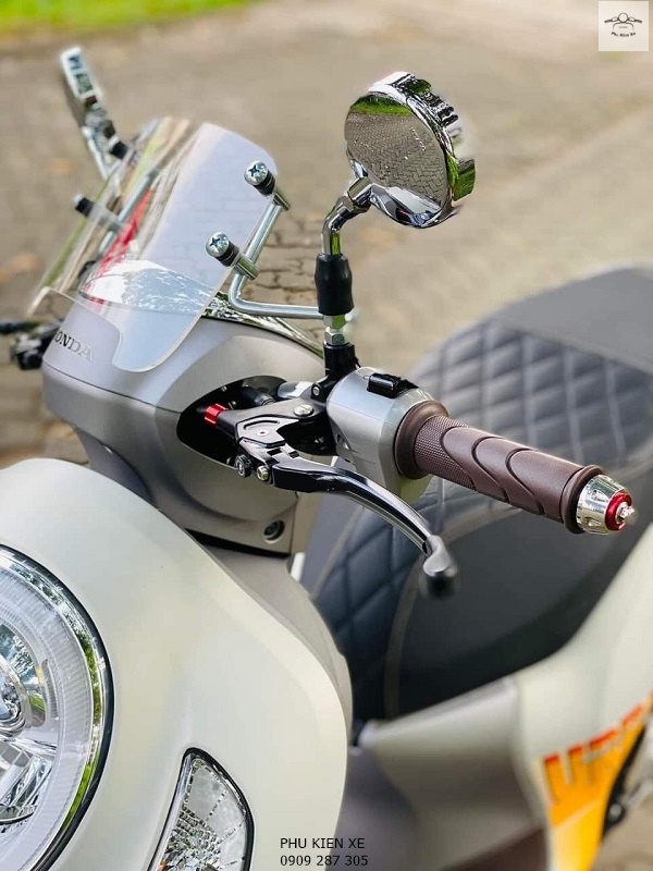 Kính Chắn Gió Cho Xe Scoopy Hàng Đẹp