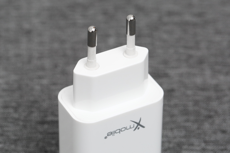 Adapter sạc 2 cổng Type C PD QC3.0 18W XmTRU Trắng