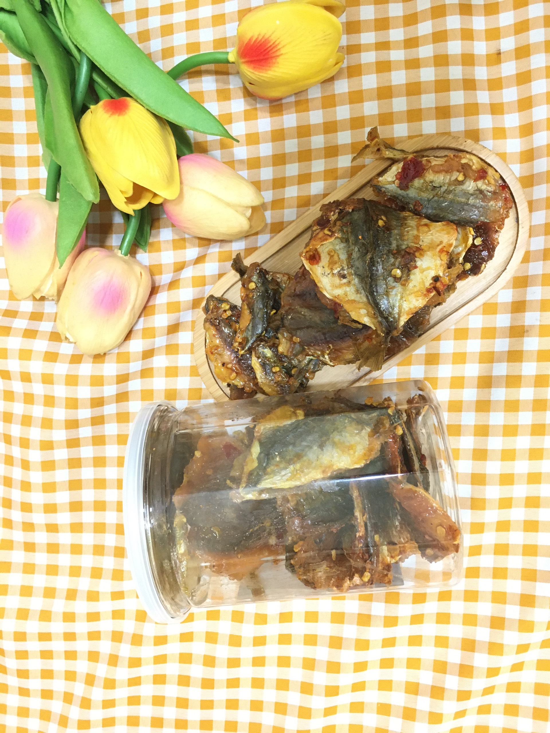 [HCM]250gr - Khô Cá Chỉ Vàng rim sa tế