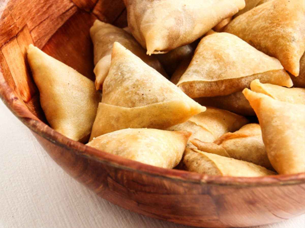 Haldiram - Samosa - Indian Snacks - Haldiram's Samosa (200g)