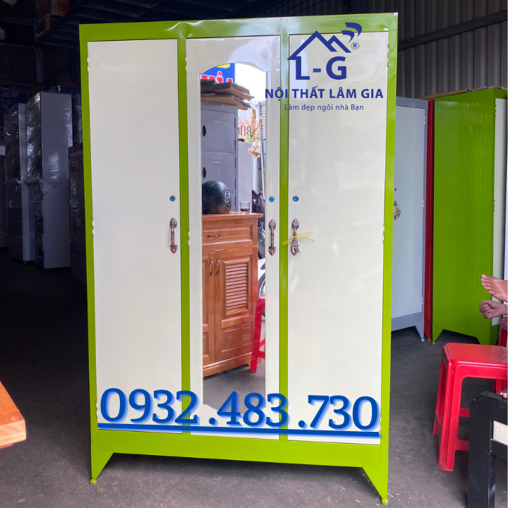 [HCM]Tủ sắt quần áo 3 cánh 1m8x1m2 giao hàng nhanh miễn phí