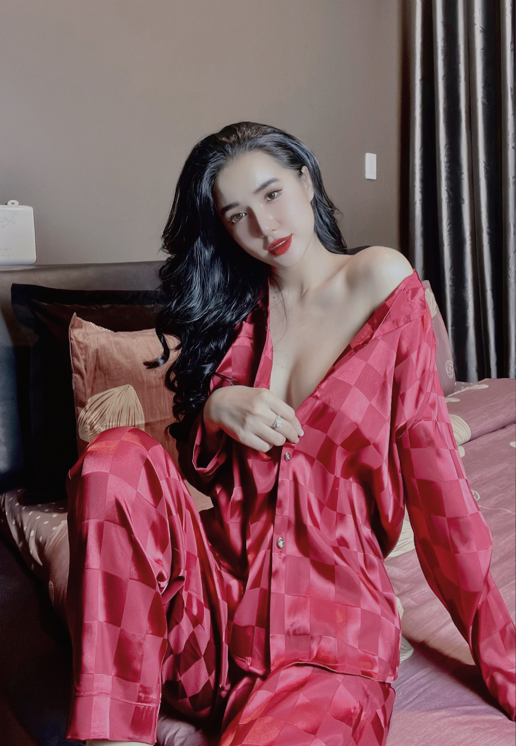 Bộ pijama chất lụa gấm tay dài- quần dài